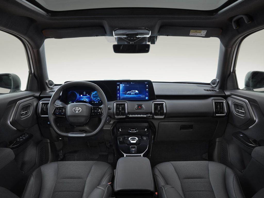 Toyota Urban Cruiser EV interieur