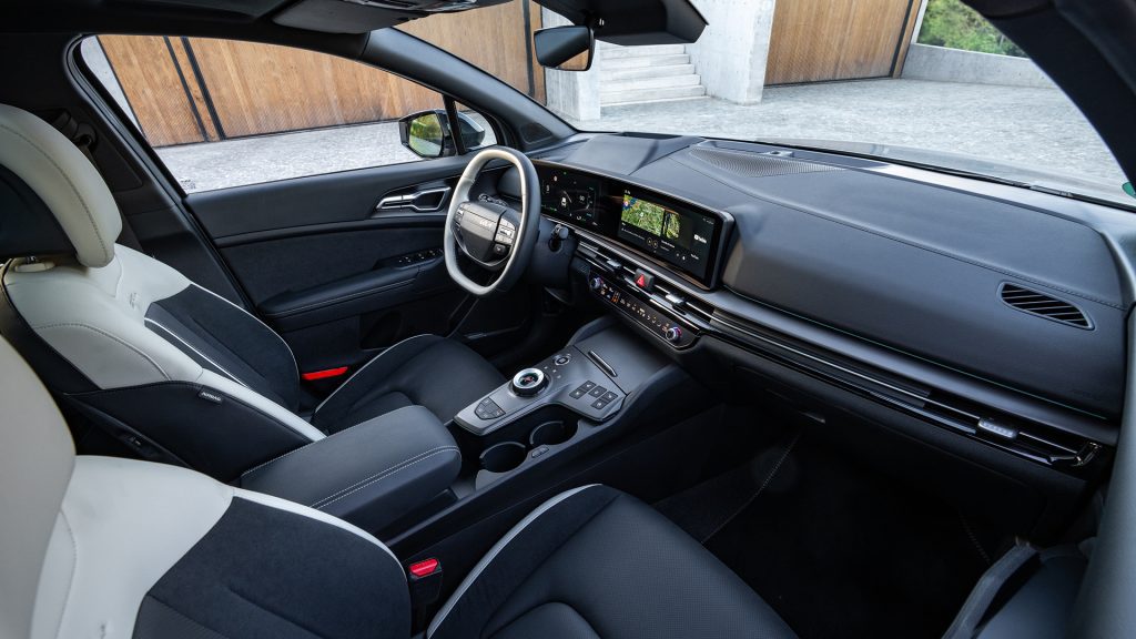 Kia Sportage dashboard