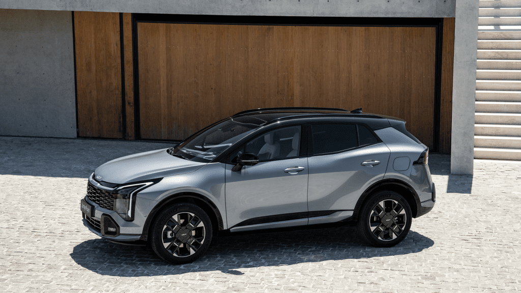 Kia Sportage zij hoog aanzicht