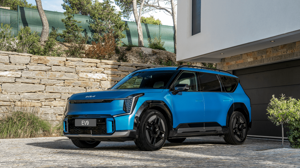 Kia EV9 rechtsvoor aanzicht