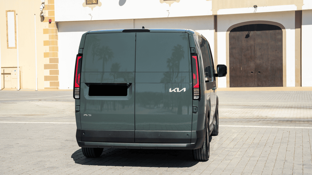 Kia PV5 Cargo achter aanzicht 2
