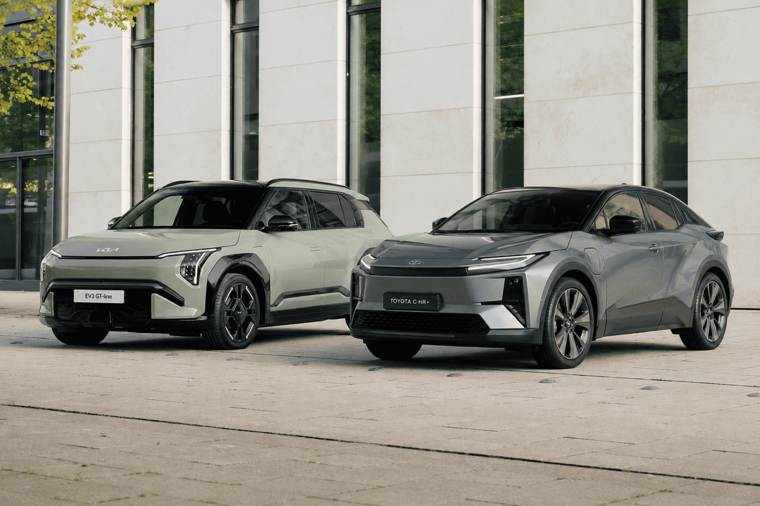 EV3 & C-HR+