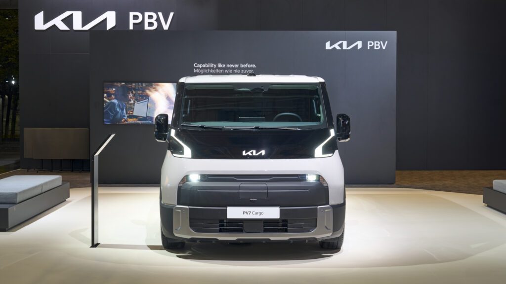 Kia PV7