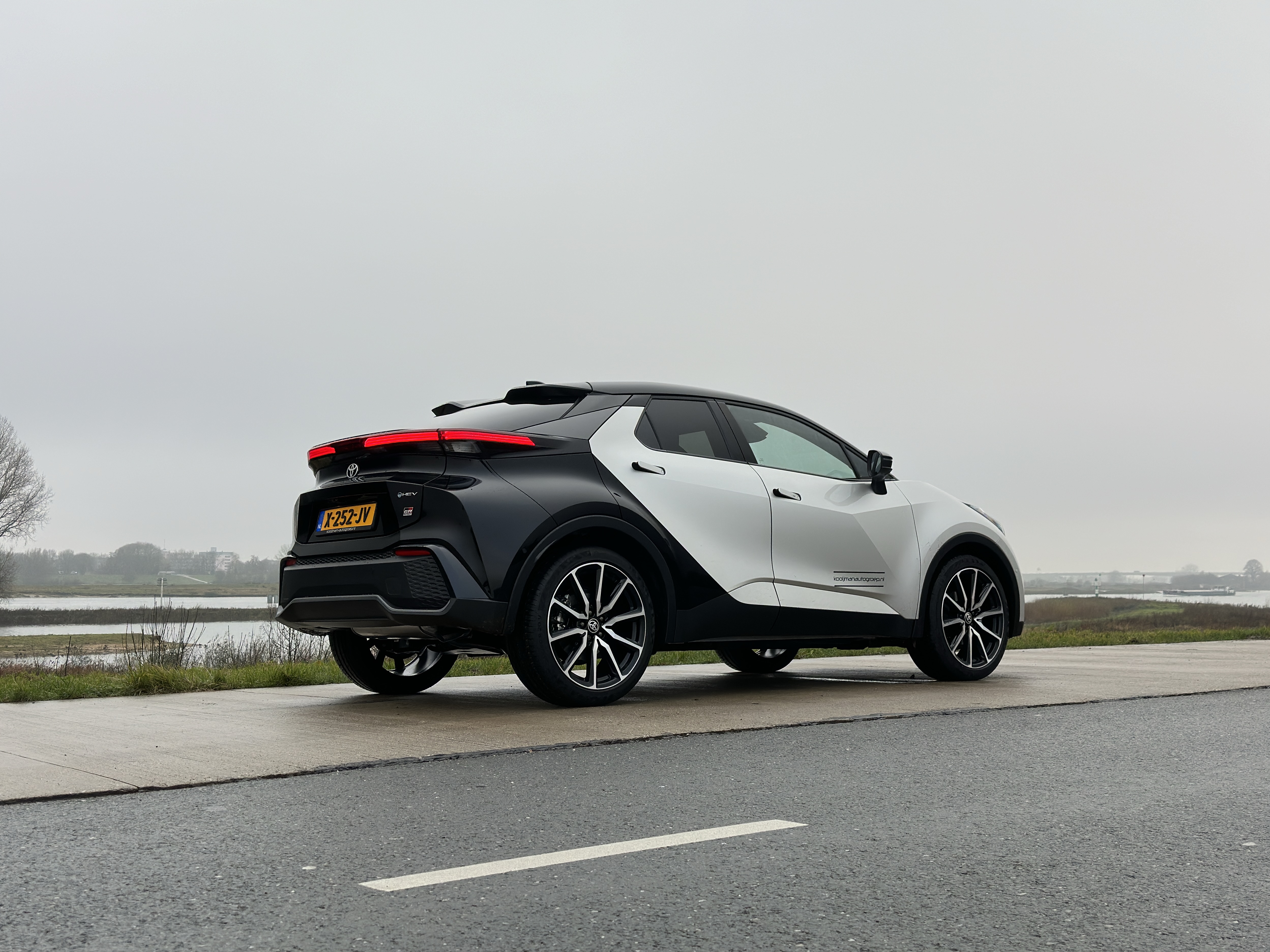 Toyota C-HR 2024 Kooijman Autogroep