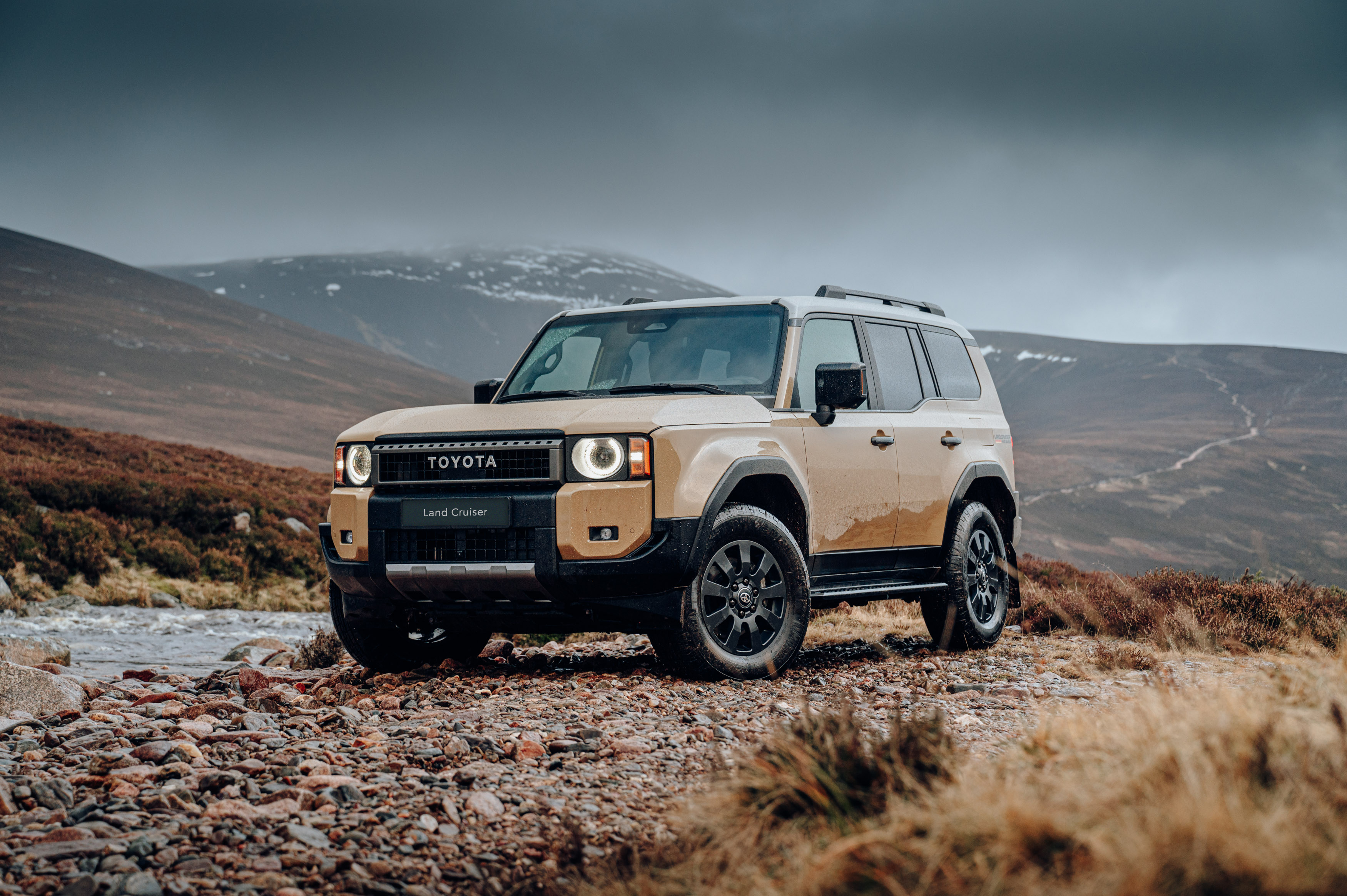 toyota landcruiser first edition 2024 kooijman autogroep