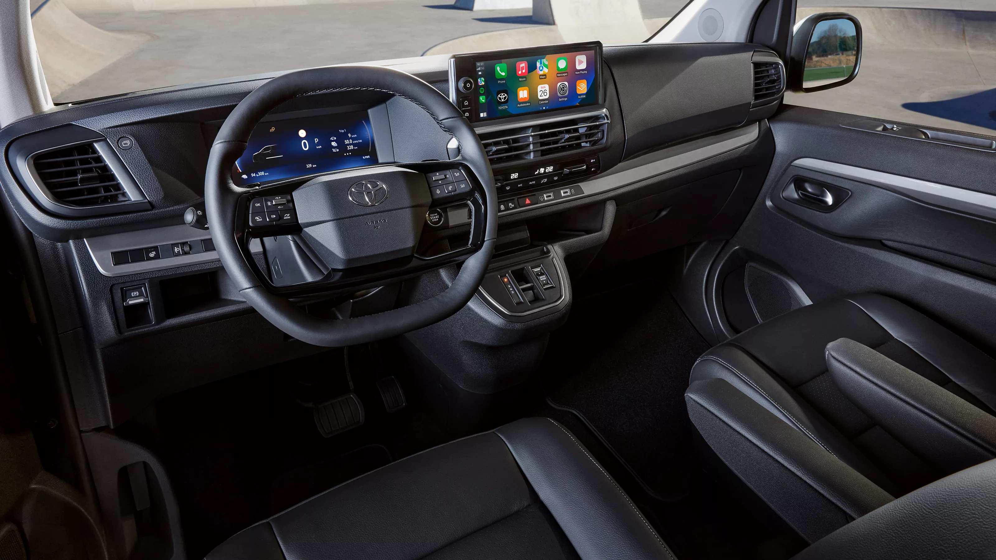 Toyota Proace Verso Electric interieur Kooijman Autogroep