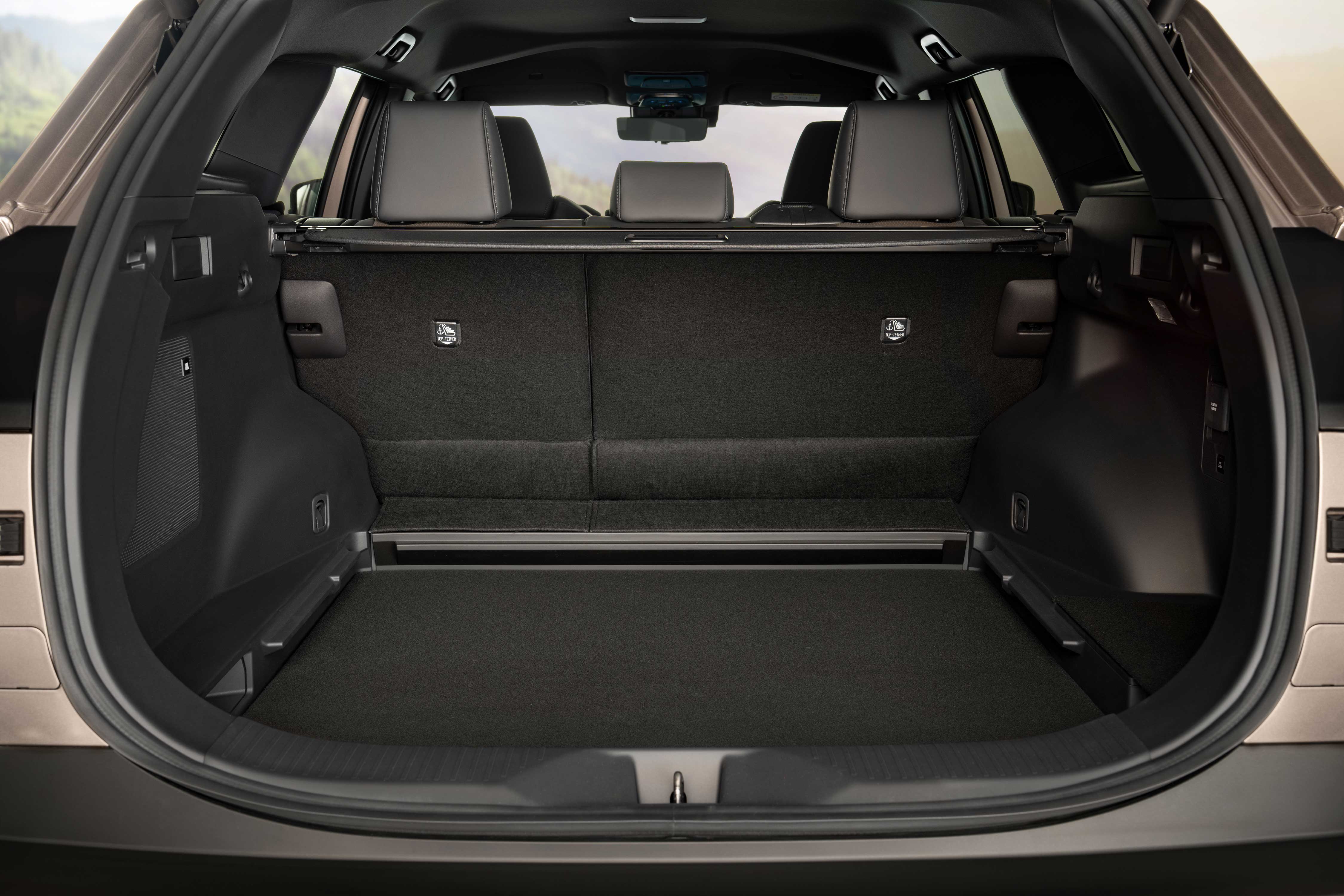 Toyota bZ4X Touring 2026 interieur bagageruimte