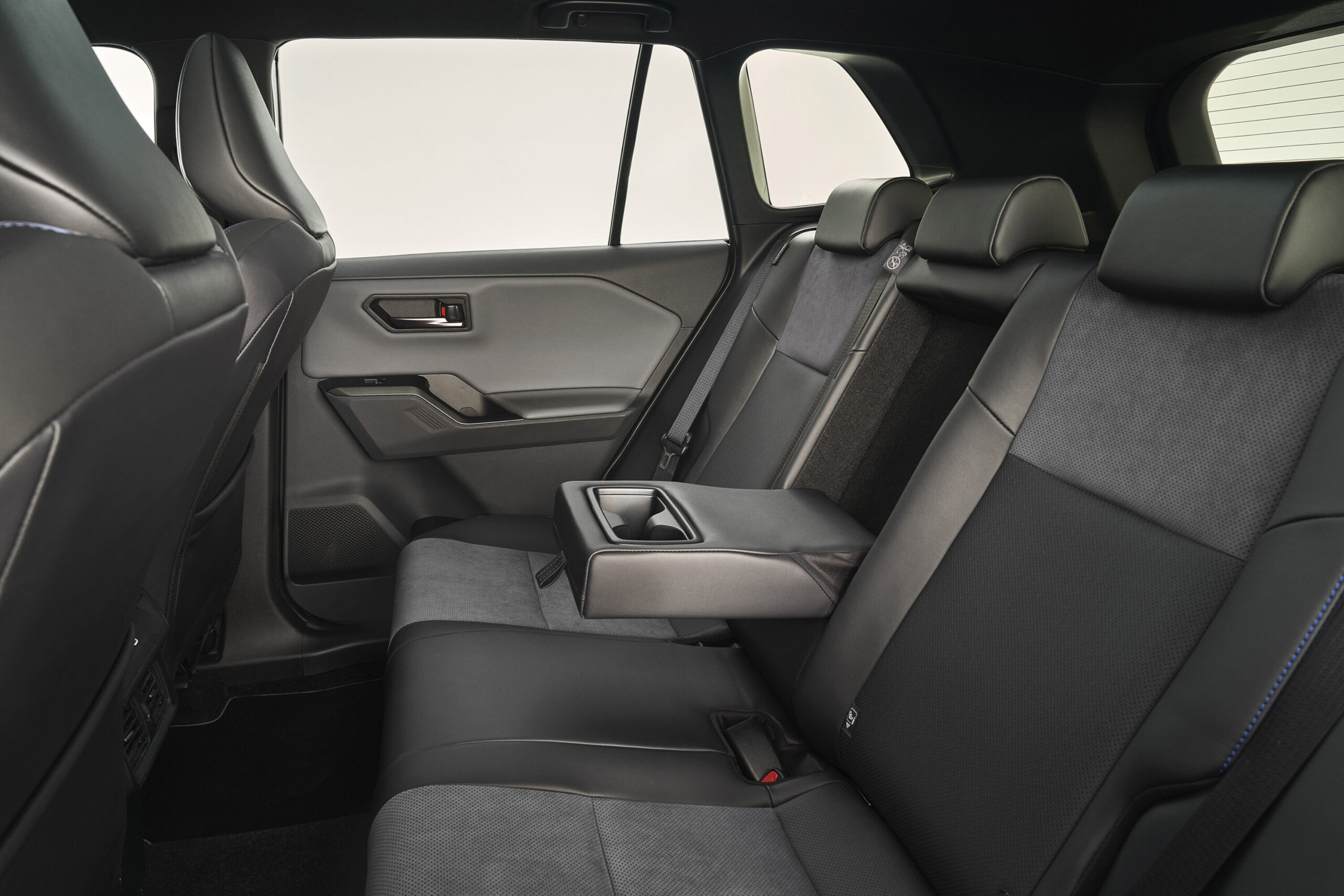 Nieuwe Toyota RAV4 interieur