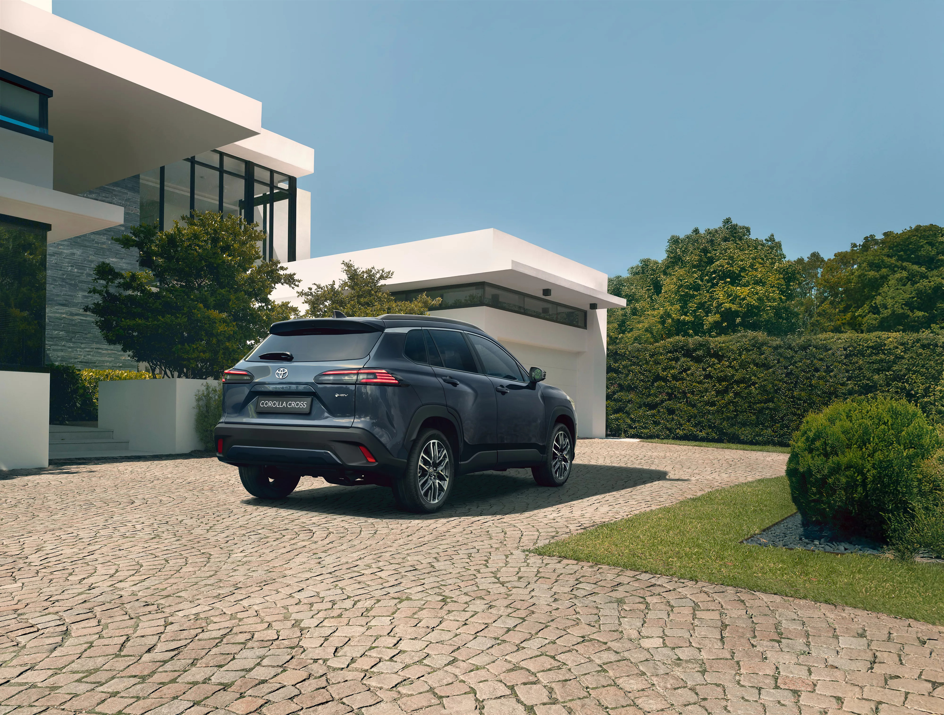 Nieuwe Toyota Corolla Cross achteraanzicht