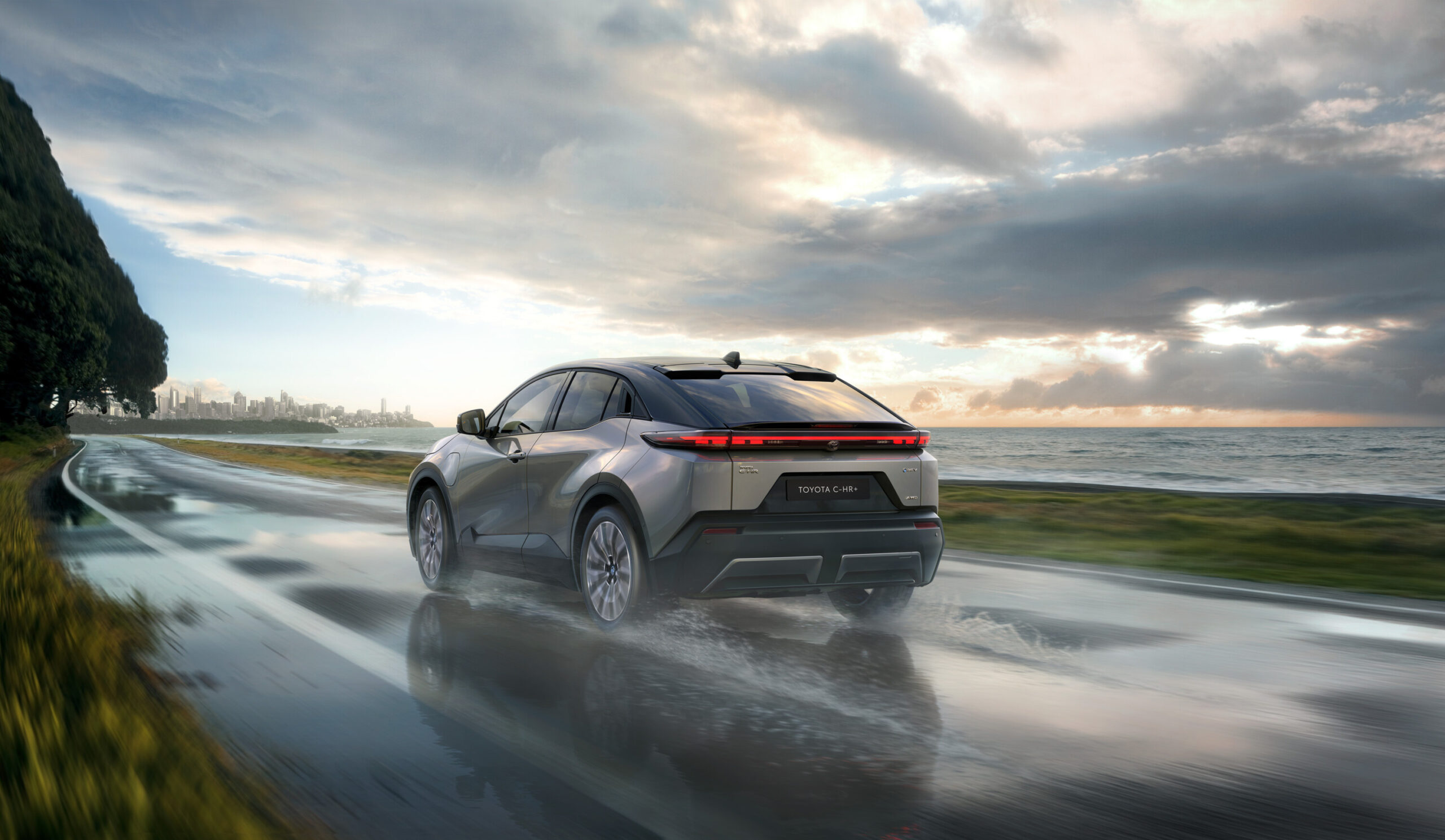 C-HR+