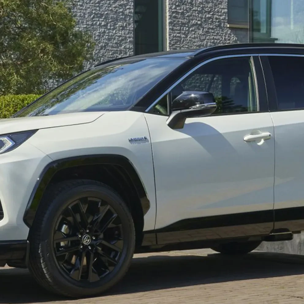 RAV4 banner kooijman autogroep