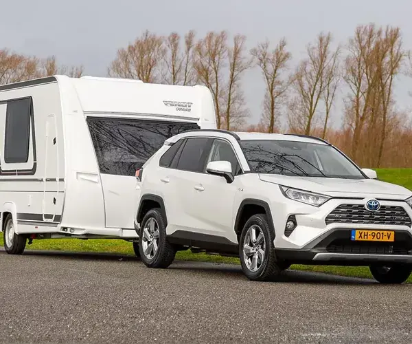 Toyota RAV4 de perfecte caravantrekker 2024