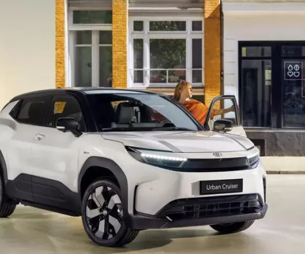 Toyota Urbancruiser 2025 bij Kooijman Autogroep