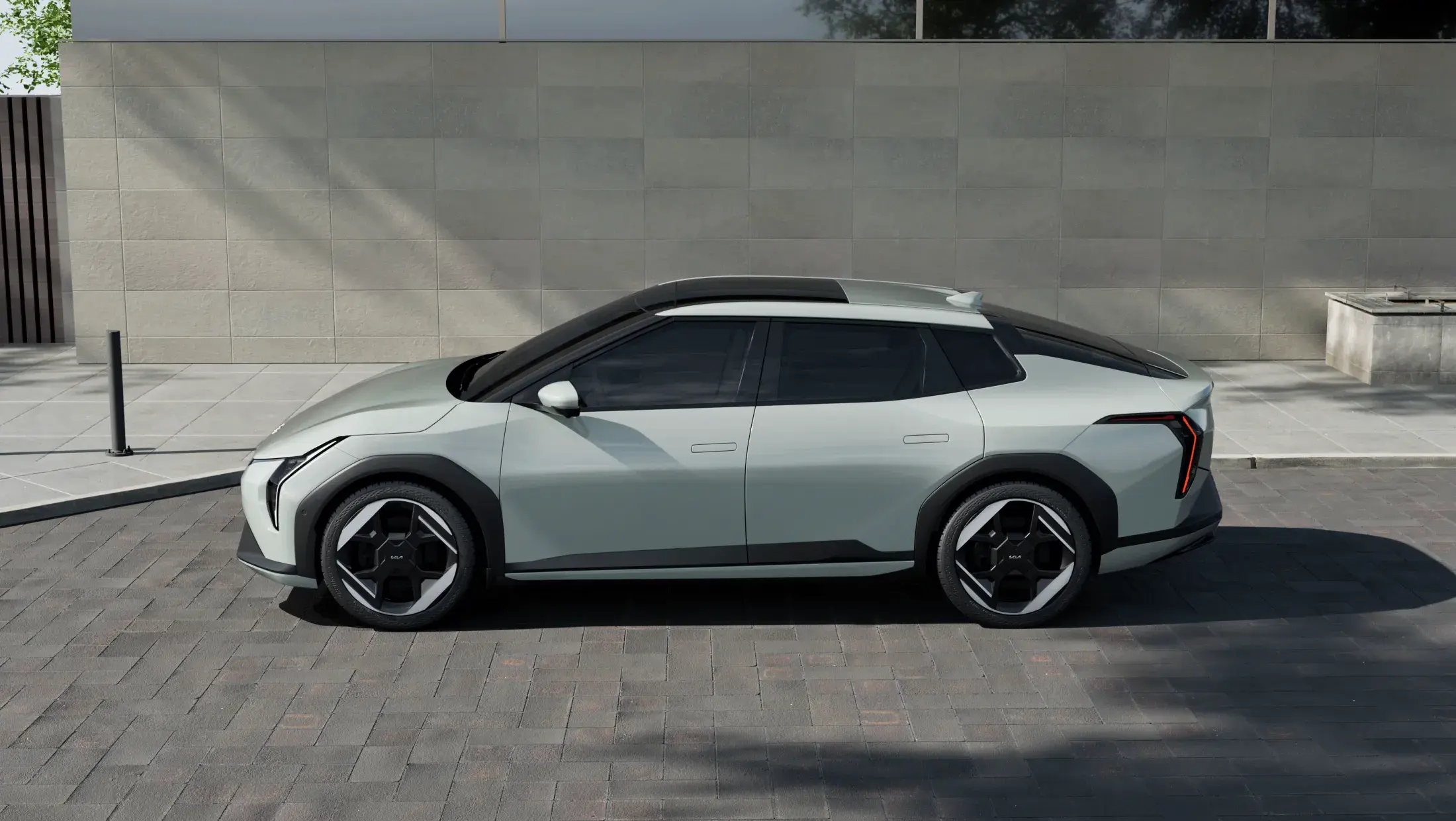 kia ev4 gt line kooijman autogroep metallic zijkant.png