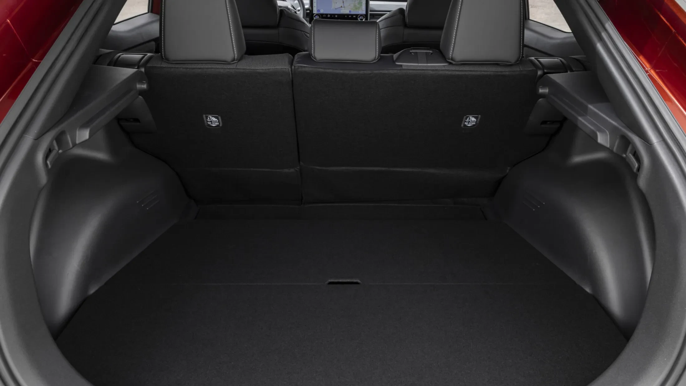 Toyota C-HR+ kofferbak