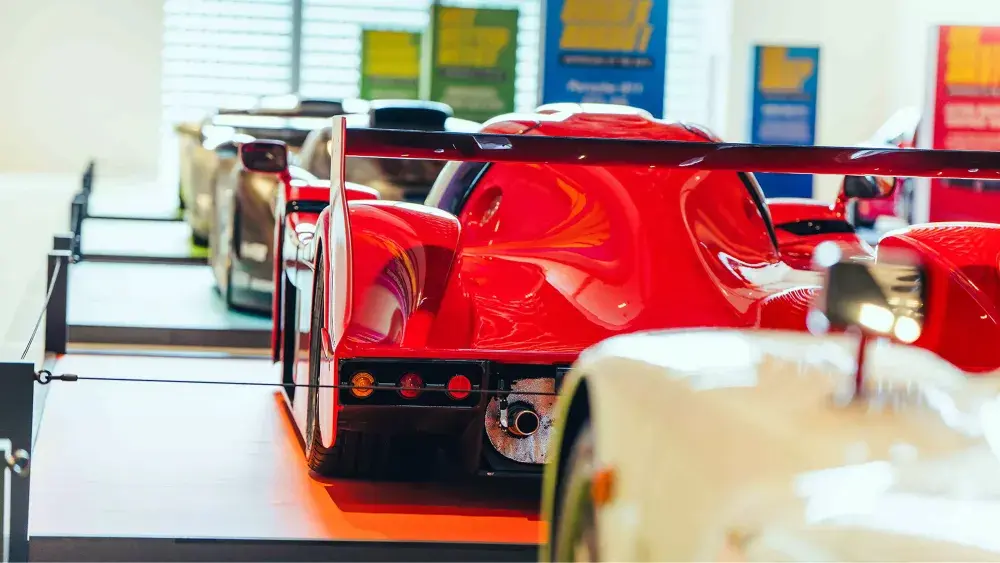 supercar nu te zien bij Toyota Kooijman Louwman