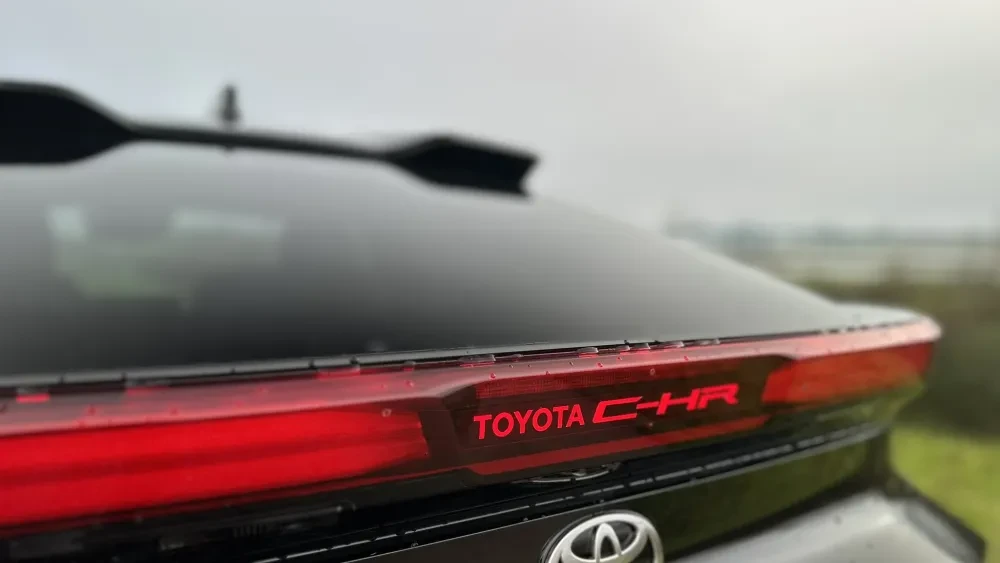 Toyota C-HR kooijman autogroep gratis upgrade naar hybride 