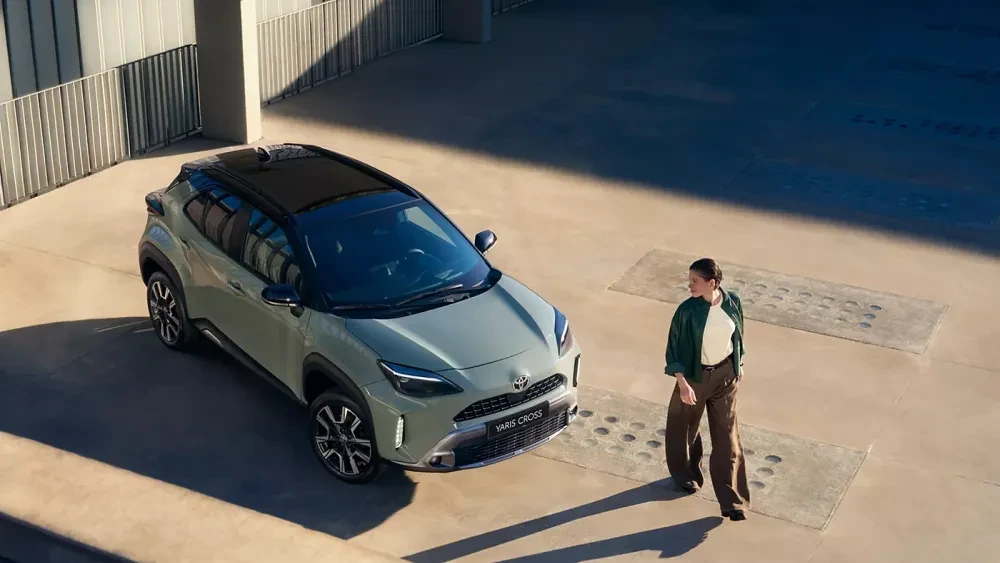 Toyota yaris cross 7