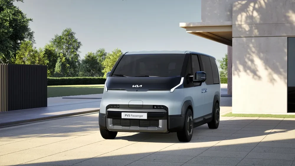 Kia PV5 Passenger vooraanzicht
