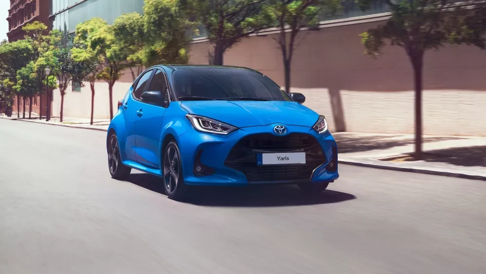 toyota yaris blauw