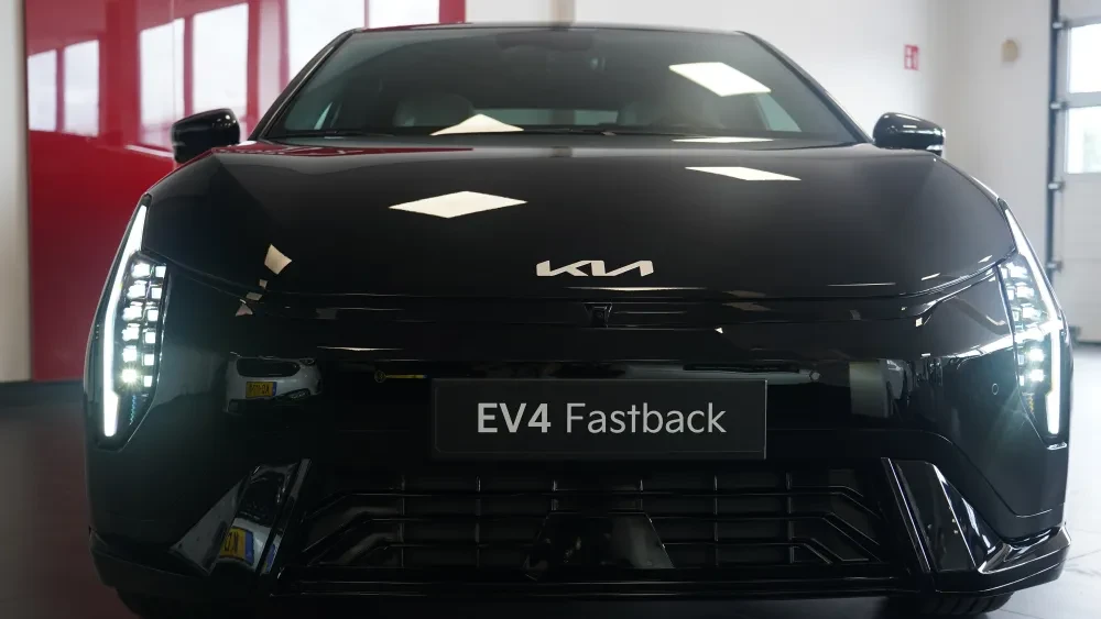 Kia EV4 fastback