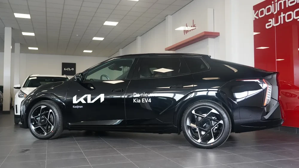 Kia EV4 fastback