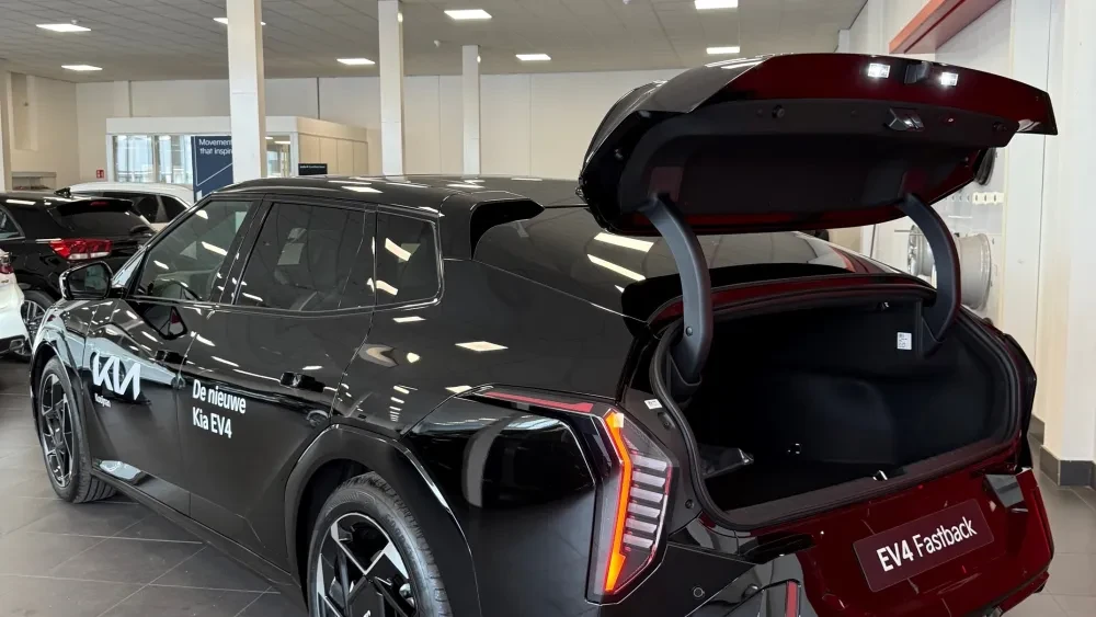 Kia EV4 fastback