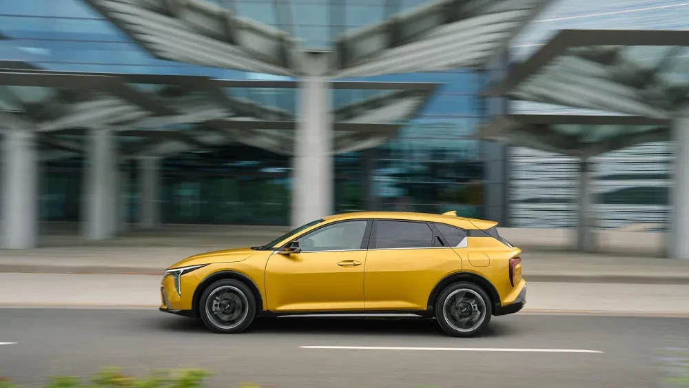 De nieuwe Kia K4 zijaanzicht