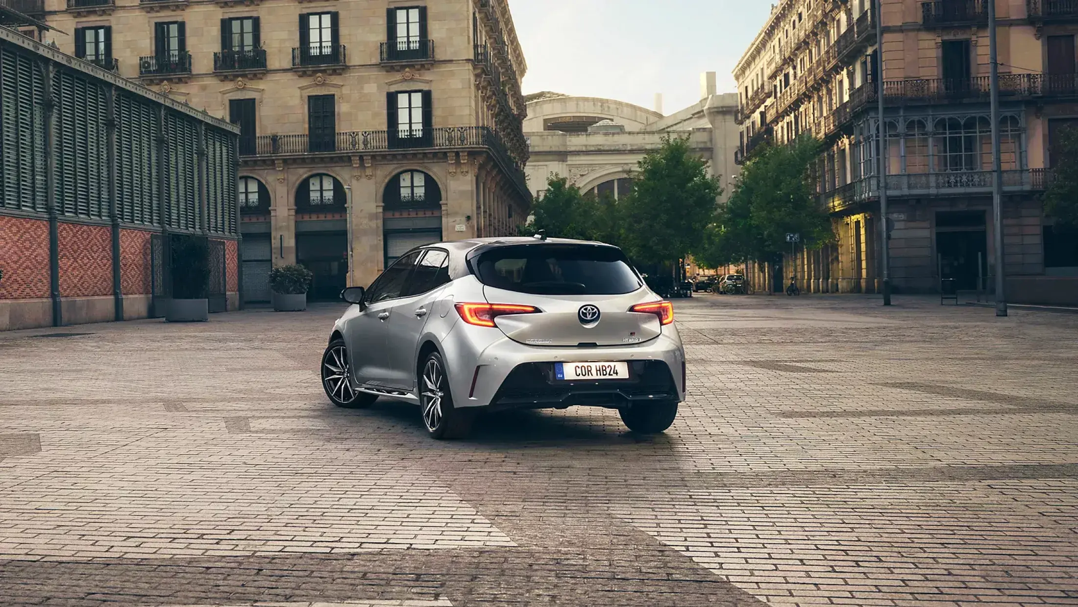 toyota corolla hatchback